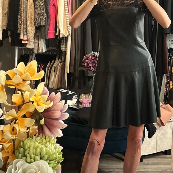 STUNNING , ZARA , black faux leather short dress size S - Picture 4 of 13